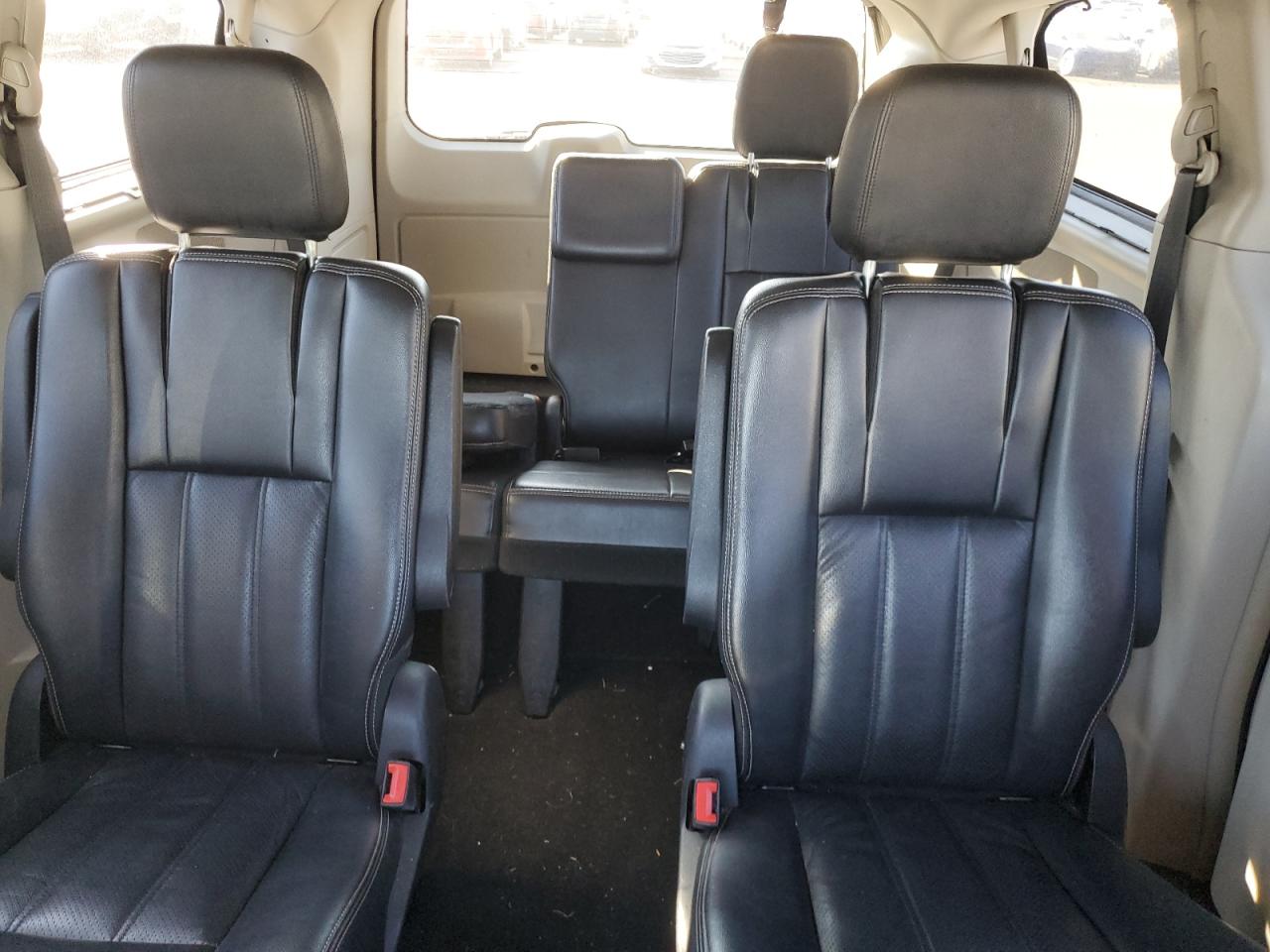 2011 Chrysler Town & Country Touring L VIN: 2A4RR8DG0BR659167 Lot: 81272895