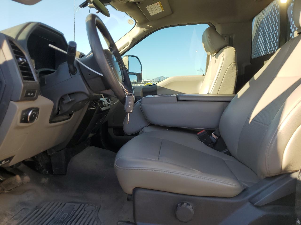 2022 Ford F550 Super Duty VIN: 1FDUF5GN4NDA24294 Lot: 72031545