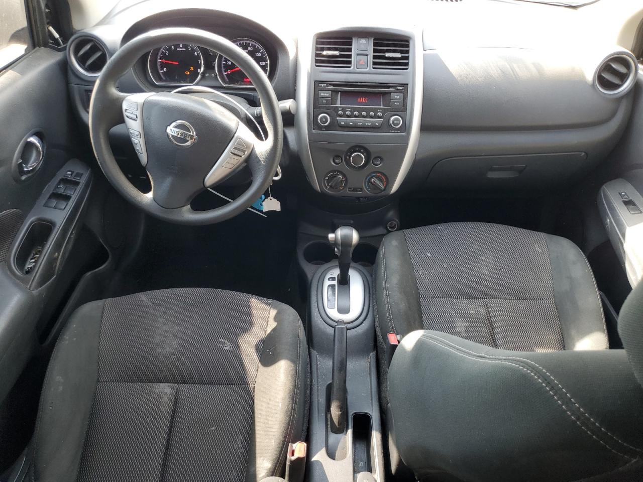 2018 Nissan Versa S VIN: 3N1CN7AP8JL812477 Lot: 81831825