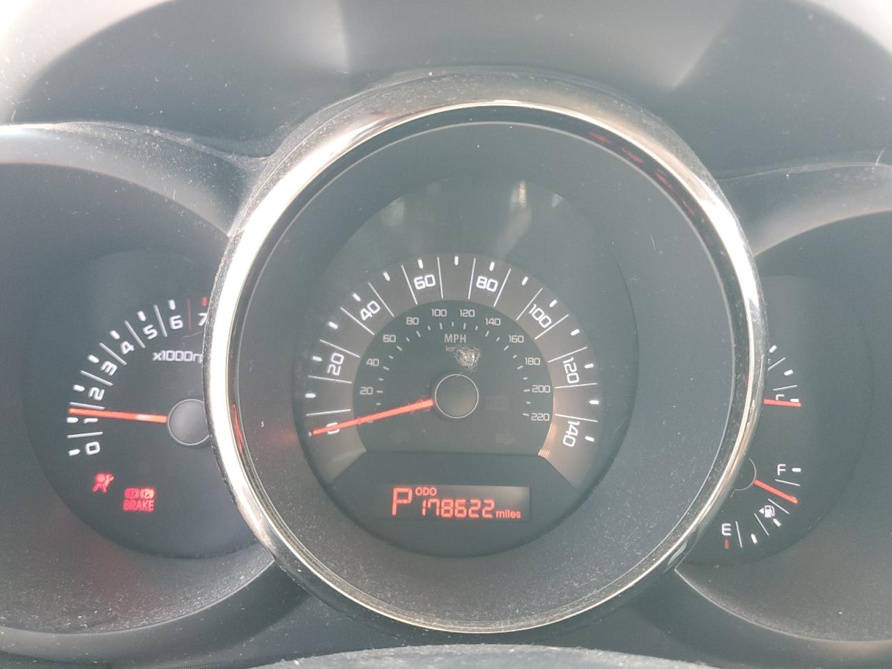 2011 Kia Soul + VIN: KNDJT2A26B7295025 Lot: 71216545