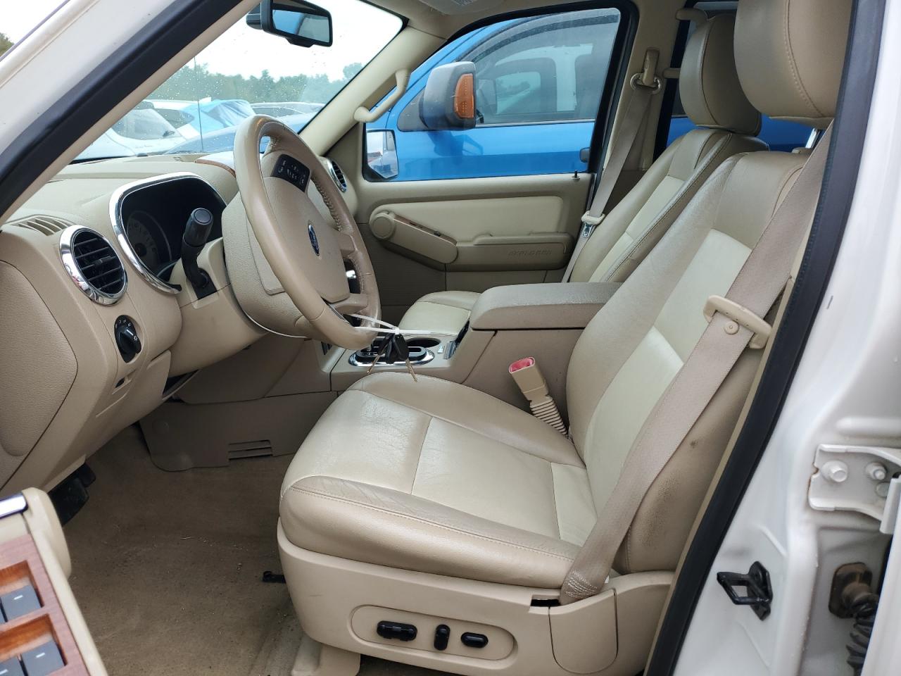 2009 Ford Explorer Eddie Bauer VIN: 1FMEU64E09UA03856 Lot: 70749095