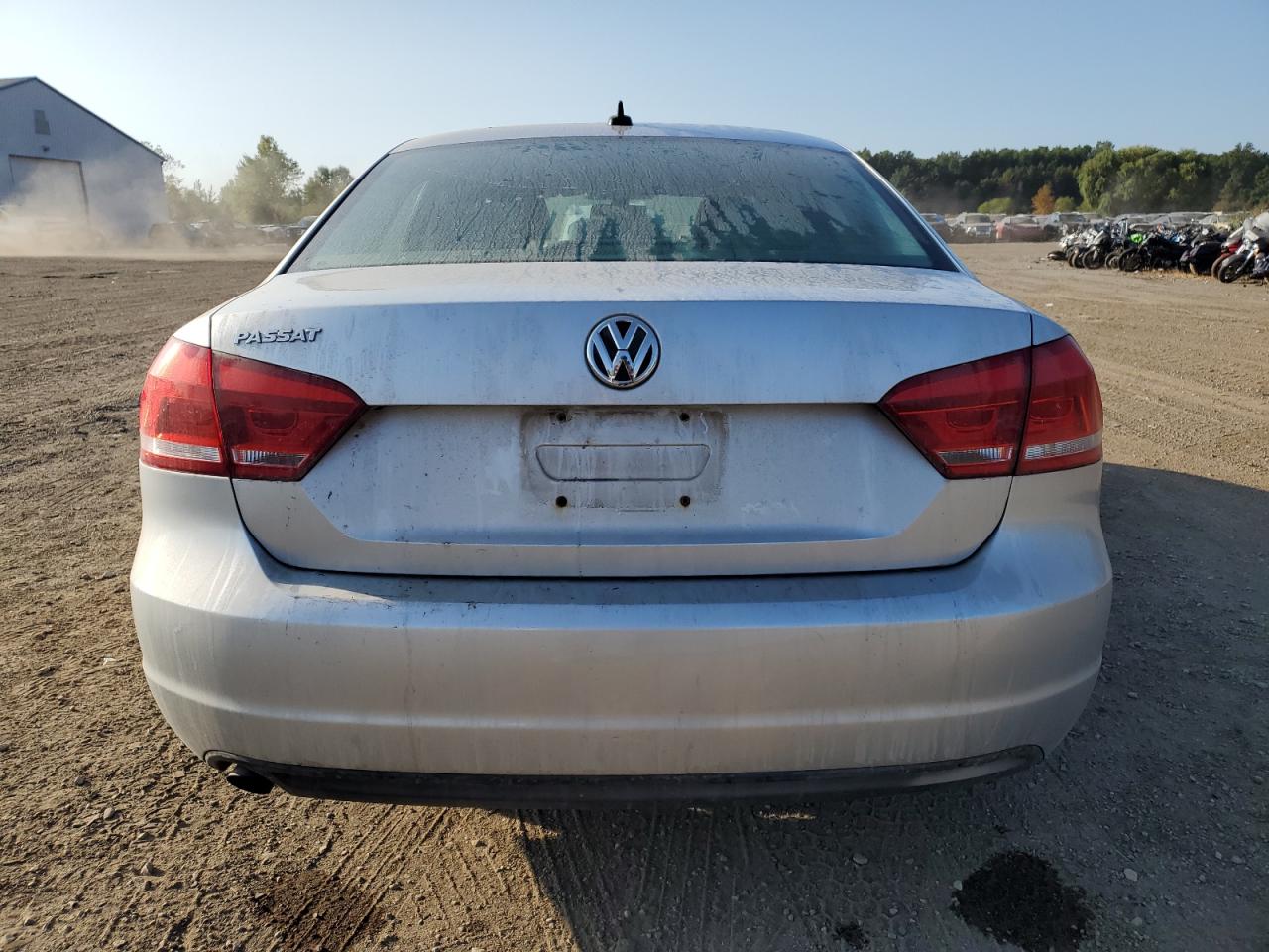 2013 Volkswagen Passat S VIN: 1VWAH7A30DC137939 Lot: 81286405