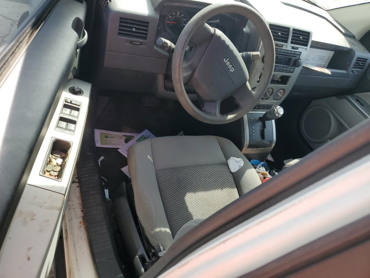 2008 Jeep Compass VIN: 1J8FT47057D237268 Lot: 80384205