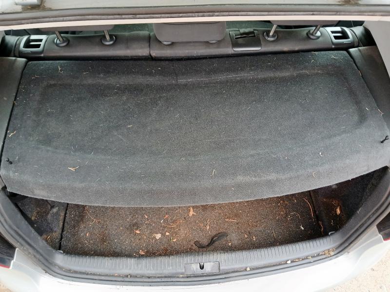 2006 VOLKSWAGEN GOLF FSI S 
