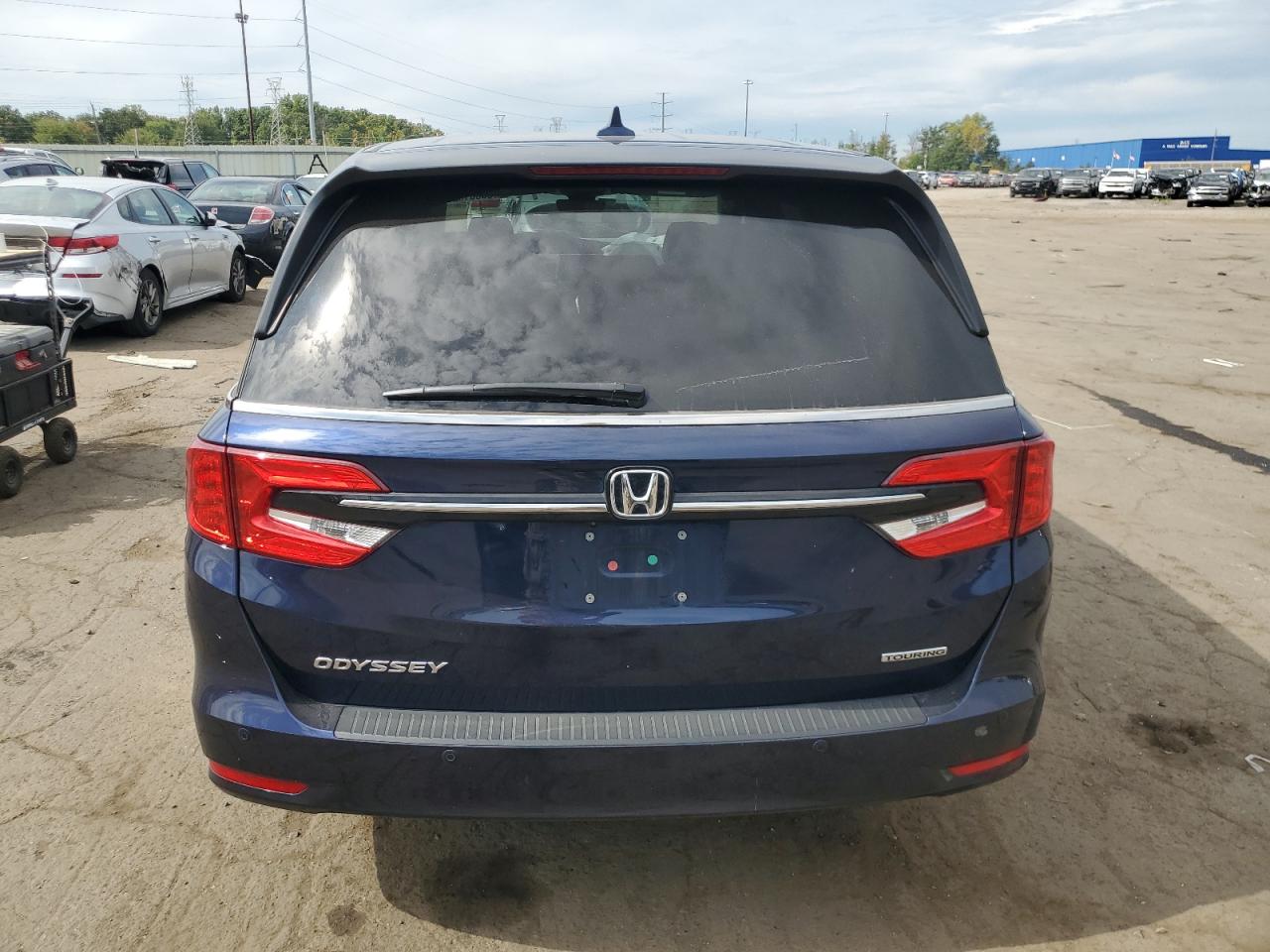 2022 Honda Odyssey Touring VIN: 5FNRL6H80NB027655 Lot: 80301625