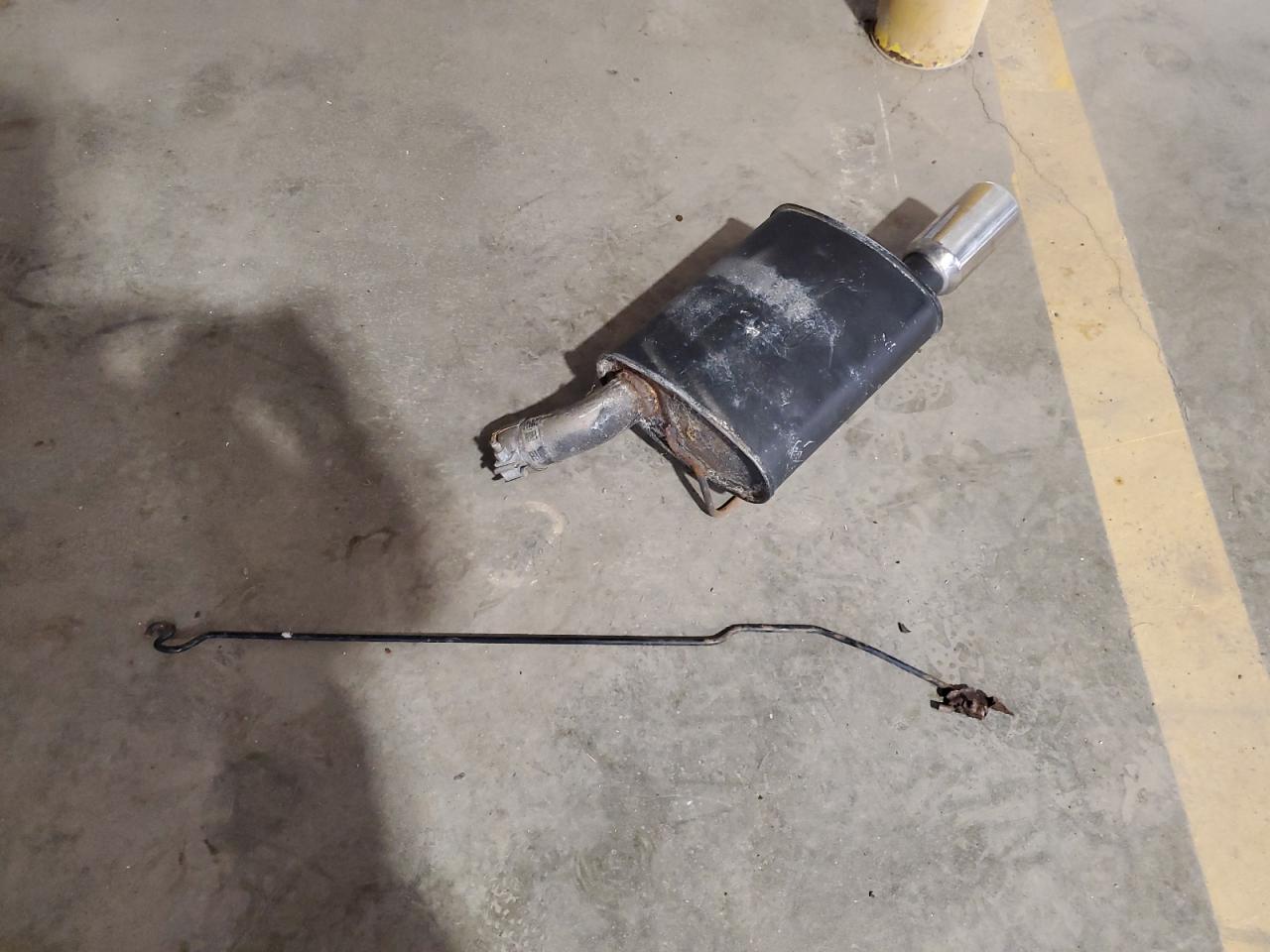 2009 Ford Mustang VIN: 1ZVHT80N995121689 Lot: 84250005