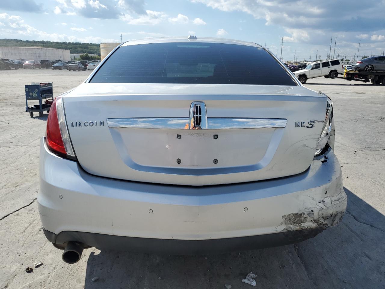 2010 Lincoln Mks VIN: 1LNHL9DR1AG616348 Lot: 84392885