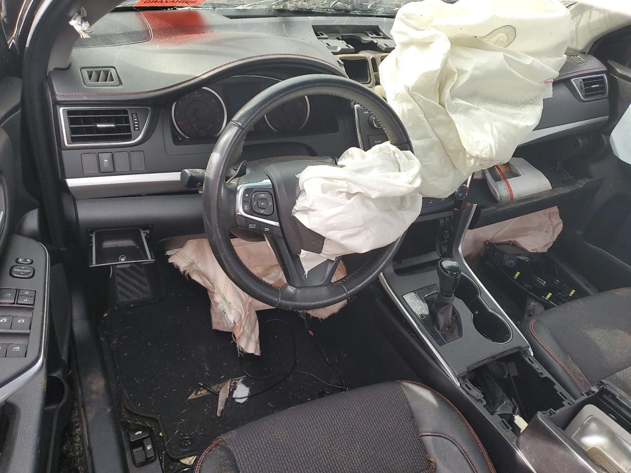 2017 Toyota Camry Le VIN: 4T1BF1FK8HU638132 Lot: 71734155