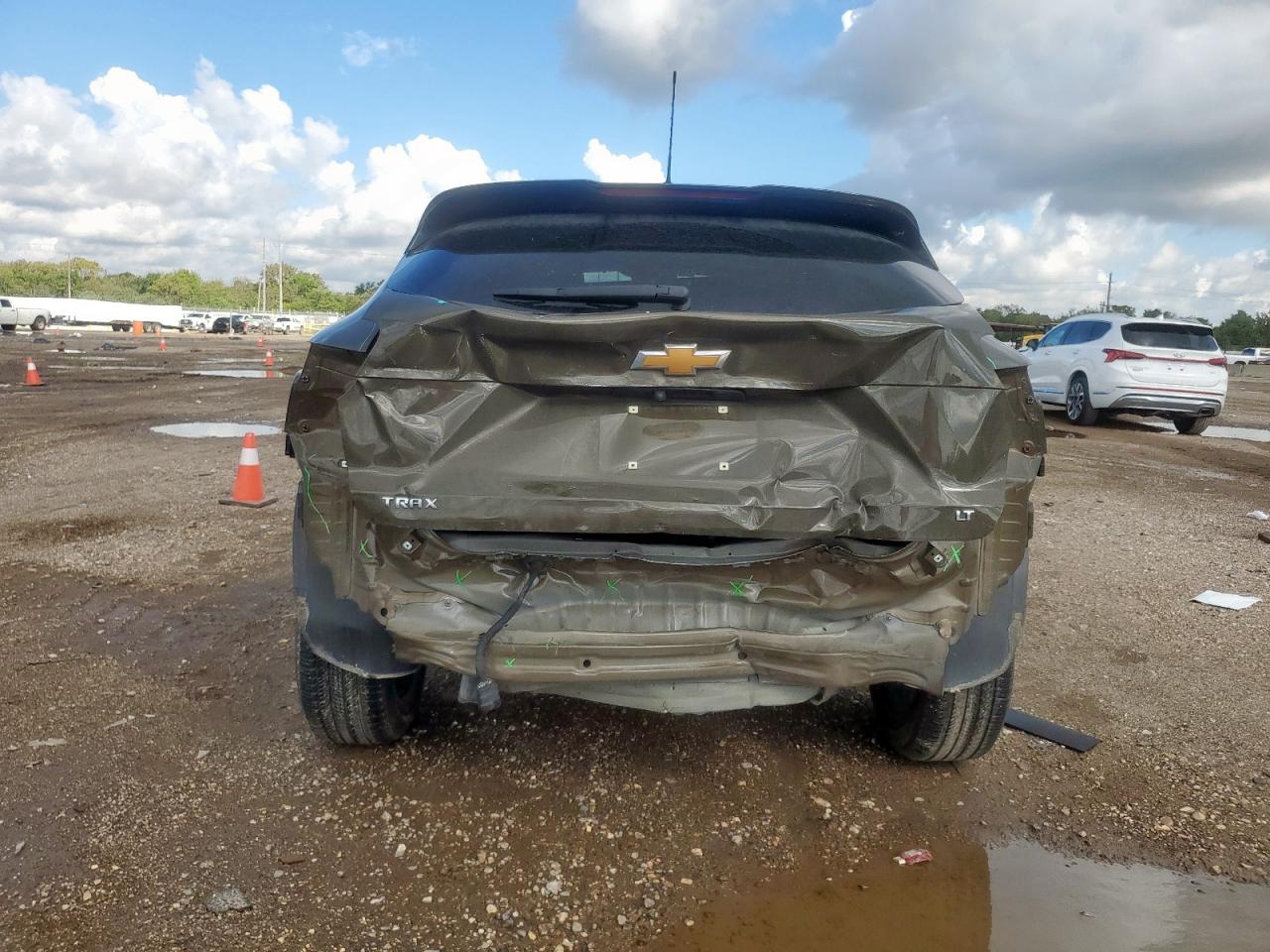 2024 Chevrolet Trax 1Lt VIN: KL77LHE28RC071261 Lot: 83816445