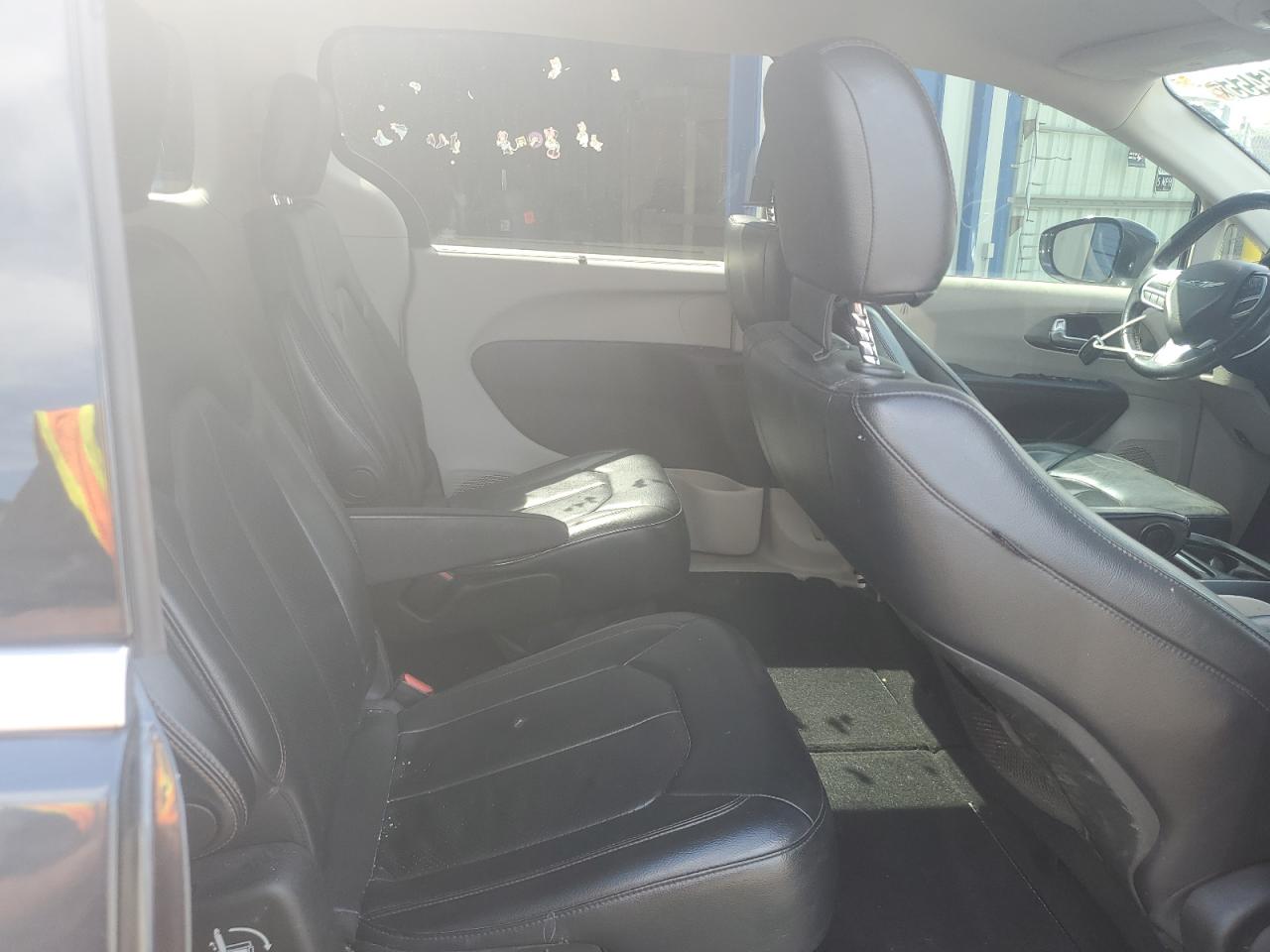 2020 Chrysler Pacifica Touring L VIN: 2C4RC1BG0LR279250 Lot: 84646455