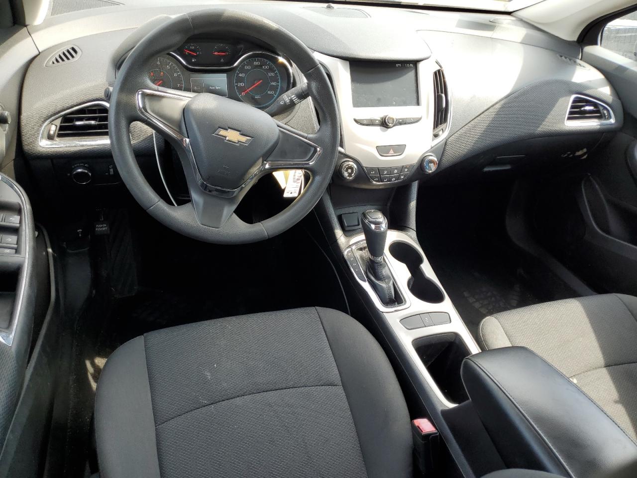 2018 Chevrolet Cruze Ls VIN: 1G1BC5SM7J7142974 Lot: 71954385