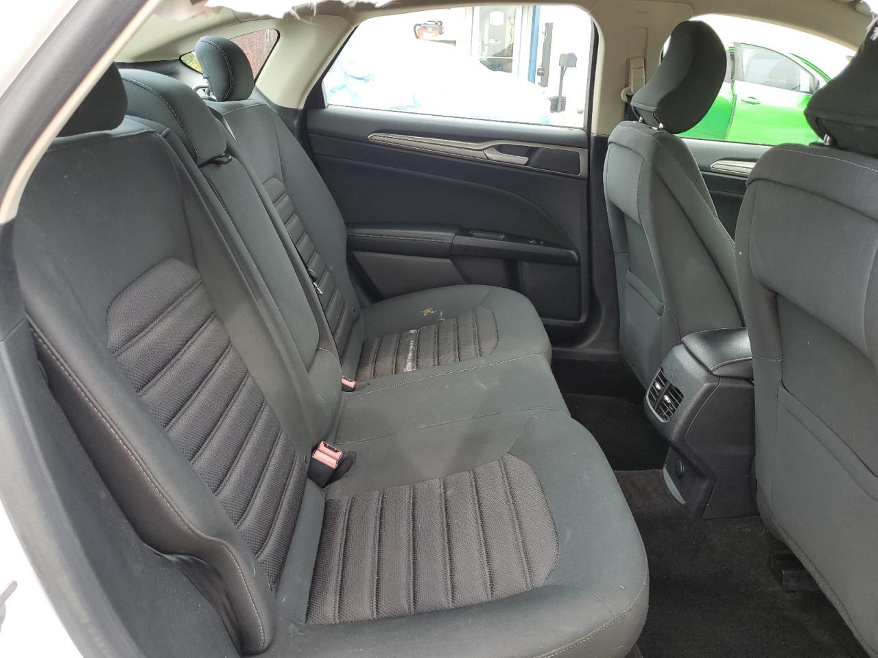 2017 Ford Fusion Se Hybrid VIN: 3FA6P0LUXHR381619 Lot: 83940175