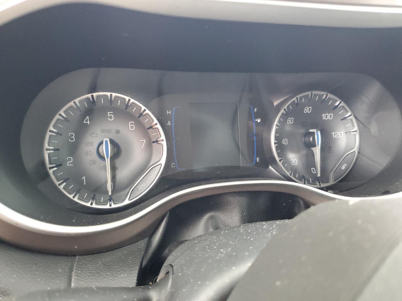 2017 Chrysler Pacifica Touring L VIN: 2C4RC1BG5HR535762 Lot: 84739835