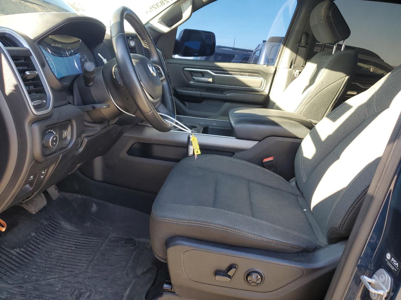 2021 Ram 1500 Big Horn/Lone Star VIN: 1C6SRFFT5MN792343 Lot: 81728325