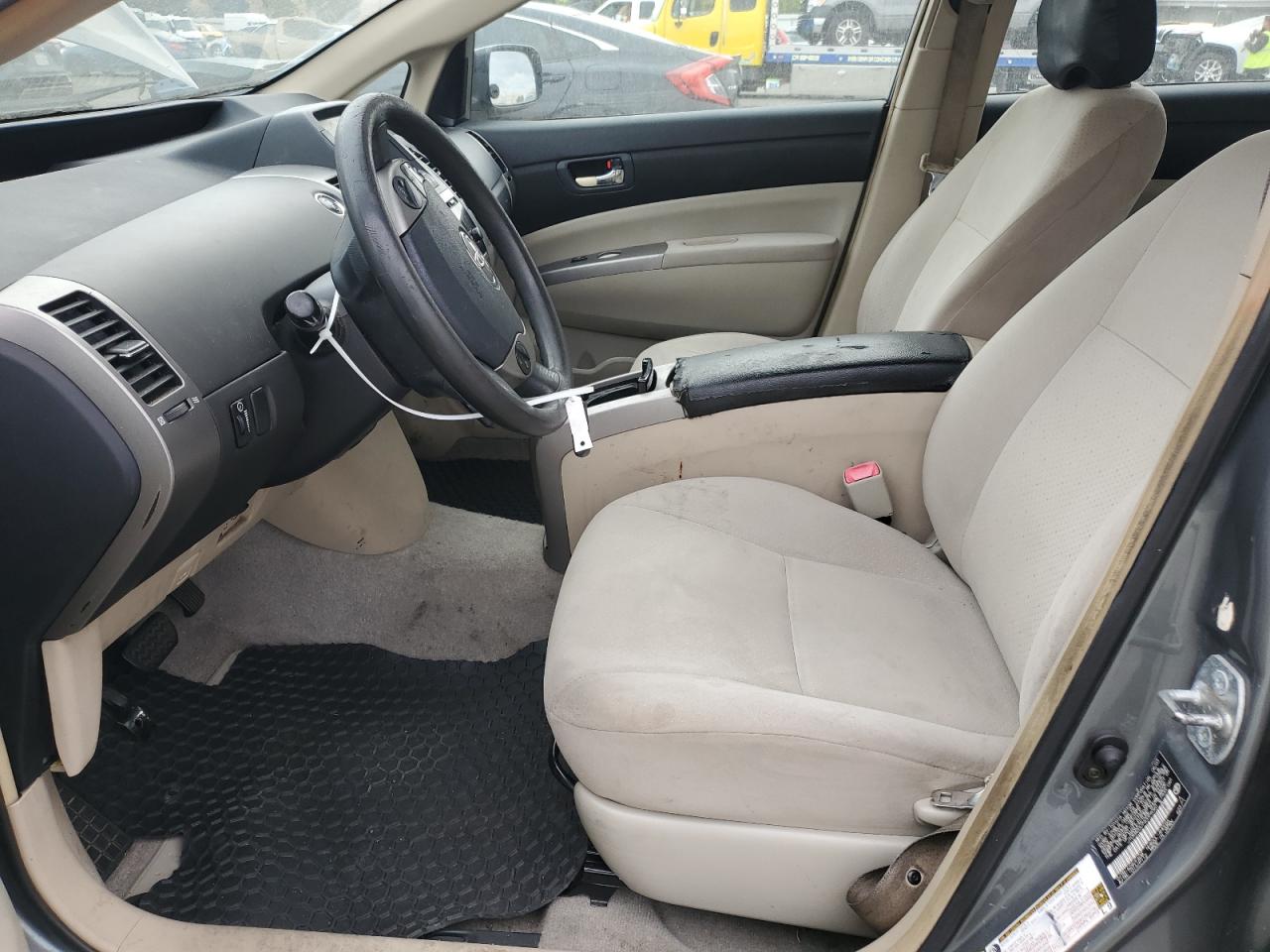 2004 Toyota Prius VIN: JTDKB20U740009060 Lot: 83994735