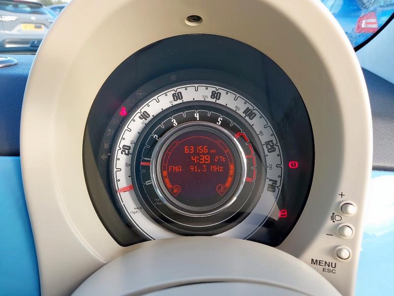 2011 FIAT 500 LOUNGE 