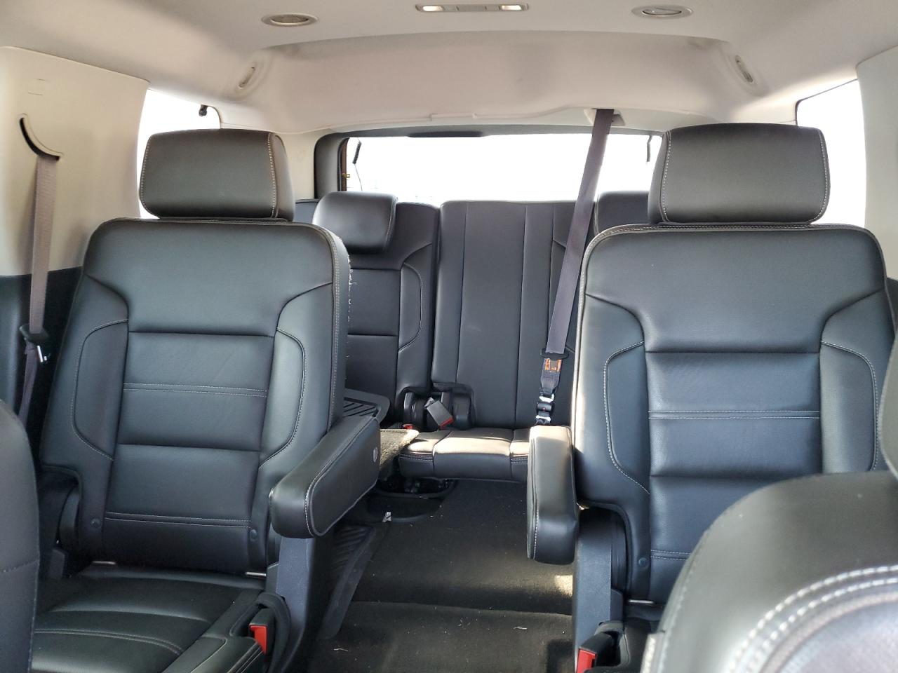 2015 GMC Yukon Denali VIN: 1GKS2CKJ5FR560289 Lot: 81799635