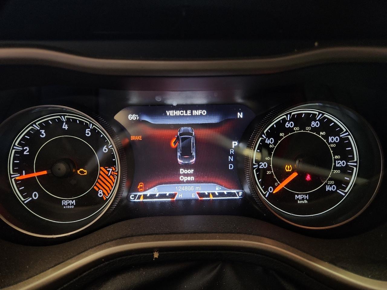 2014 Jeep Cherokee Limited VIN: 1C4PJMDS5EW275902 Lot: 82050385