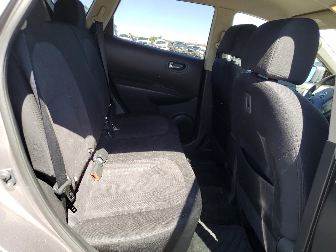 2011 Nissan Rogue S VIN: JN8AS5MT1BW172977 Lot: 80015625