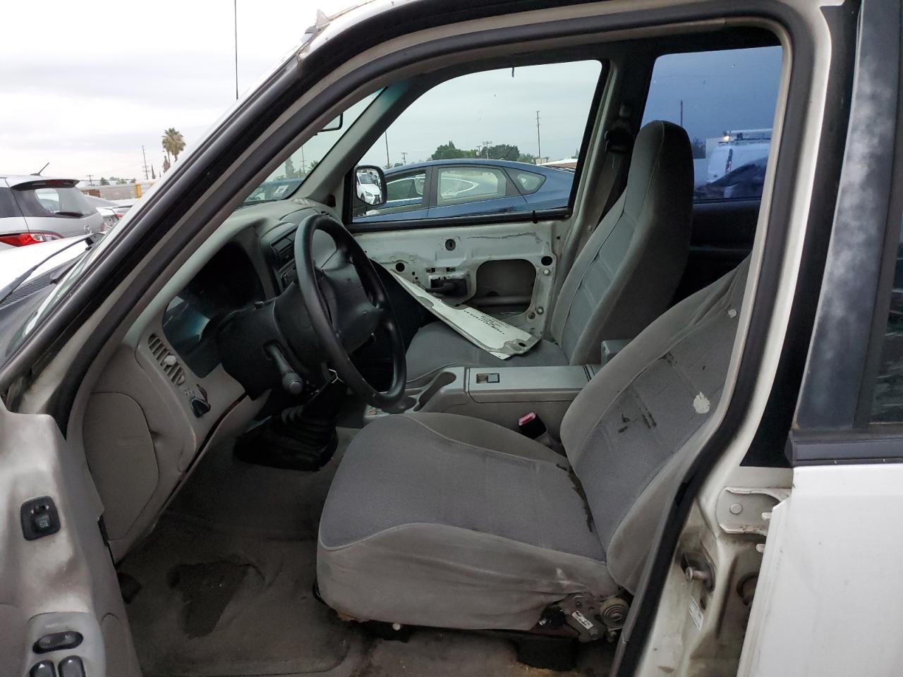 1998 Ford Explorer VIN: 1FMZU32XXWZB96164 Lot: 81405415