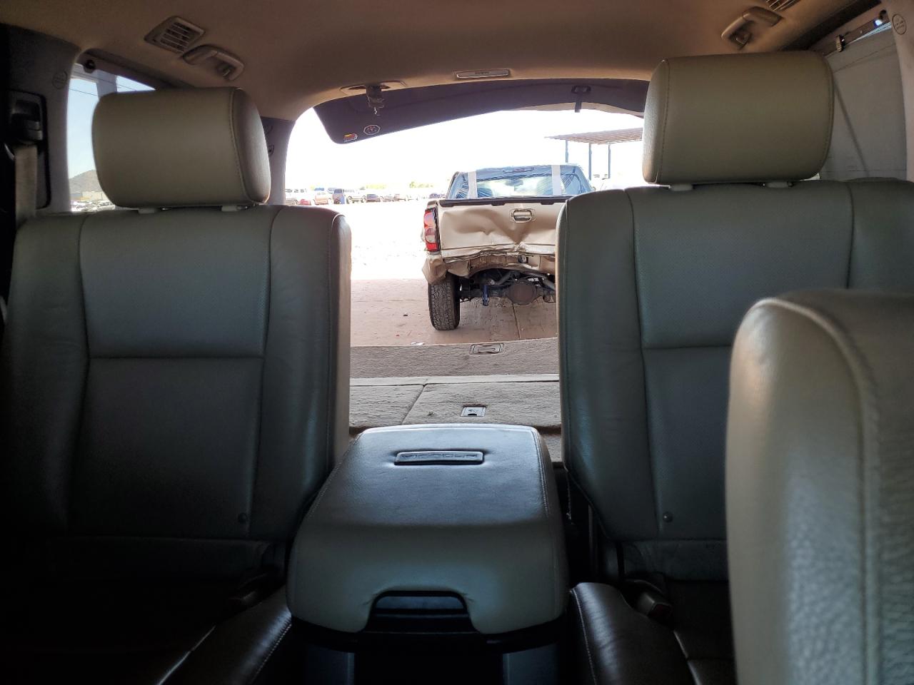 2014 Toyota Sequoia Platinum VIN: 5TDDY5G11ES108038 Lot: 81698865