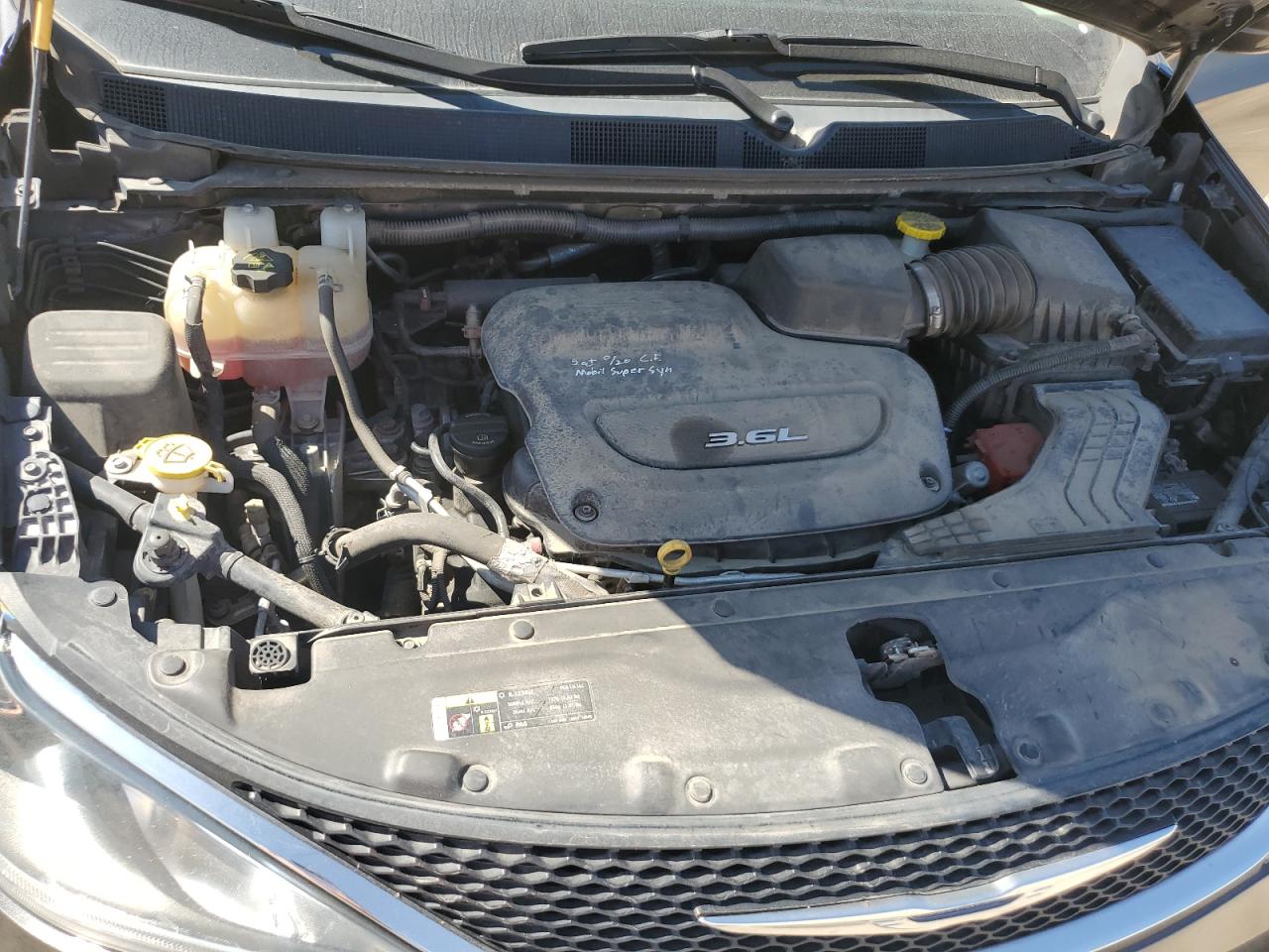 2017 Chrysler Pacifica Touring L VIN: 2C4RC1BG7HR544091 Lot: 84189345