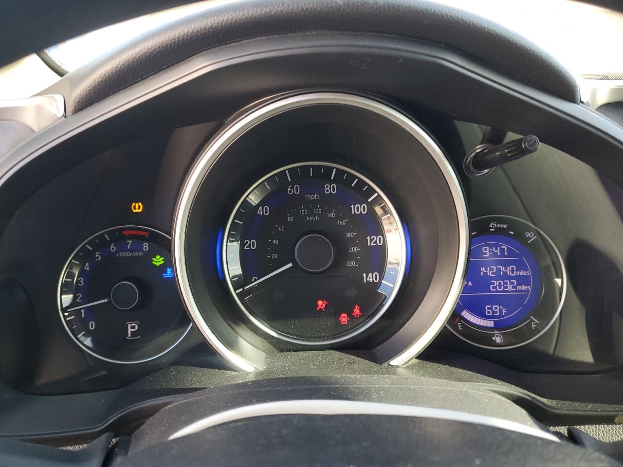 2020 Honda Fit Lx VIN: 3HGGK5H46LM720581 Lot: 81883305