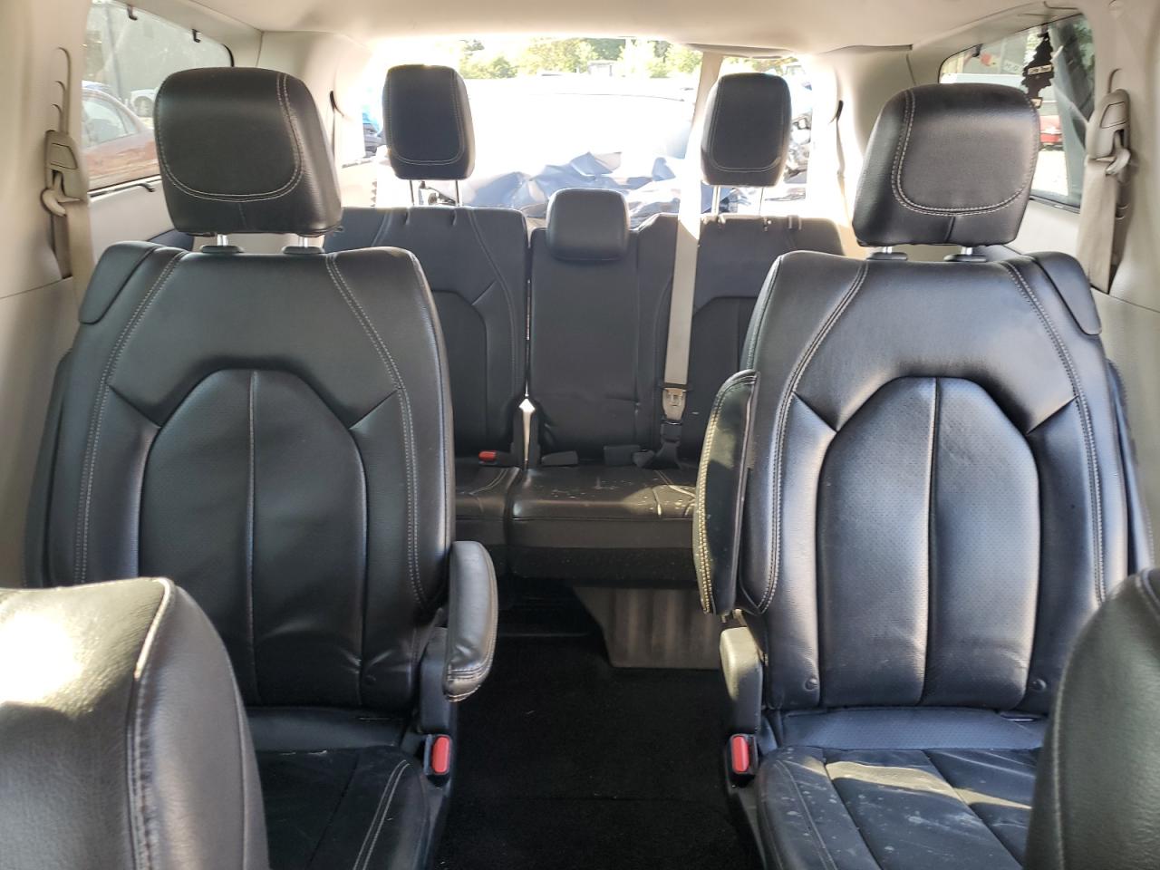 2022 Chrysler Pacifica Touring L VIN: 2C4RC1BG6NR120834 Lot: 81376195