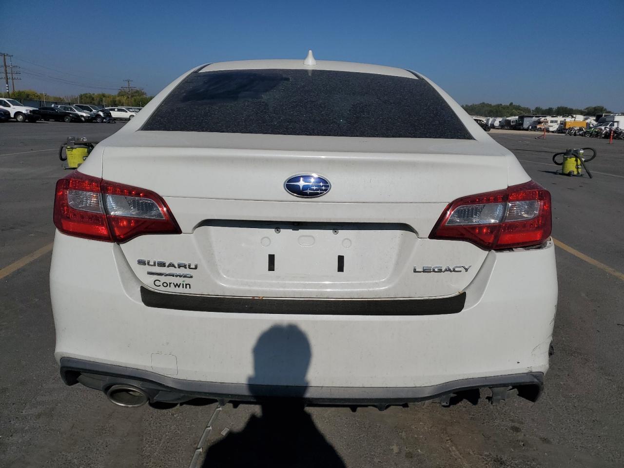 2018 Subaru Legacy 2.5I Premium VIN: 4S3BNAF62J3045503 Lot: 82133885