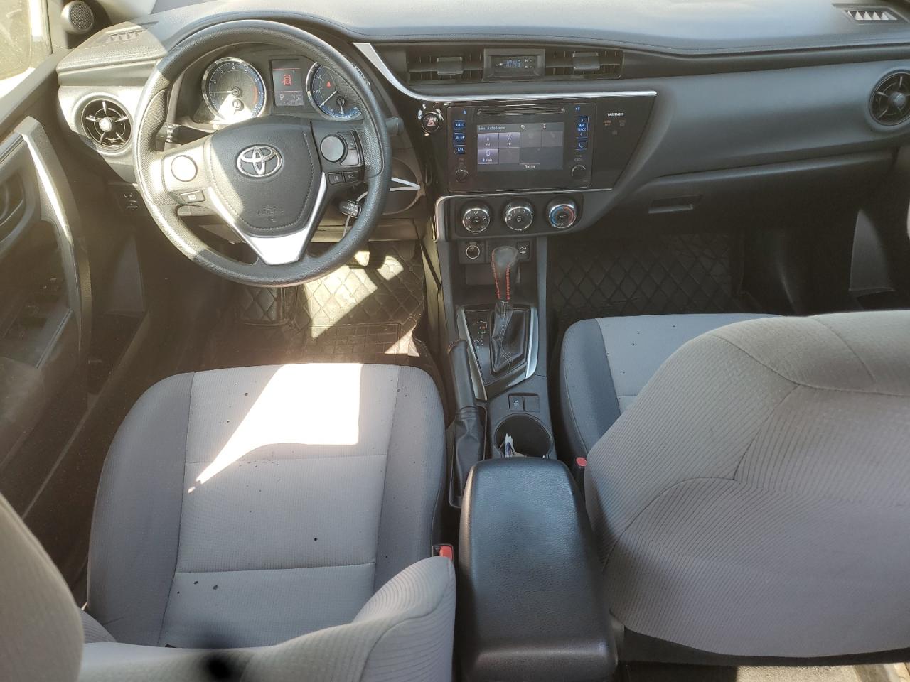 2017 Toyota Corolla L VIN: 2T1BURHEXHC956993 Lot: 84231345