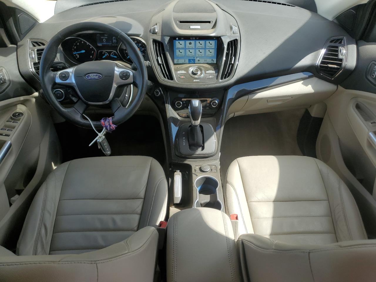 2016 Ford Escape Titanium VIN: 1FMCU9J91GUC90640 Lot: 81405985