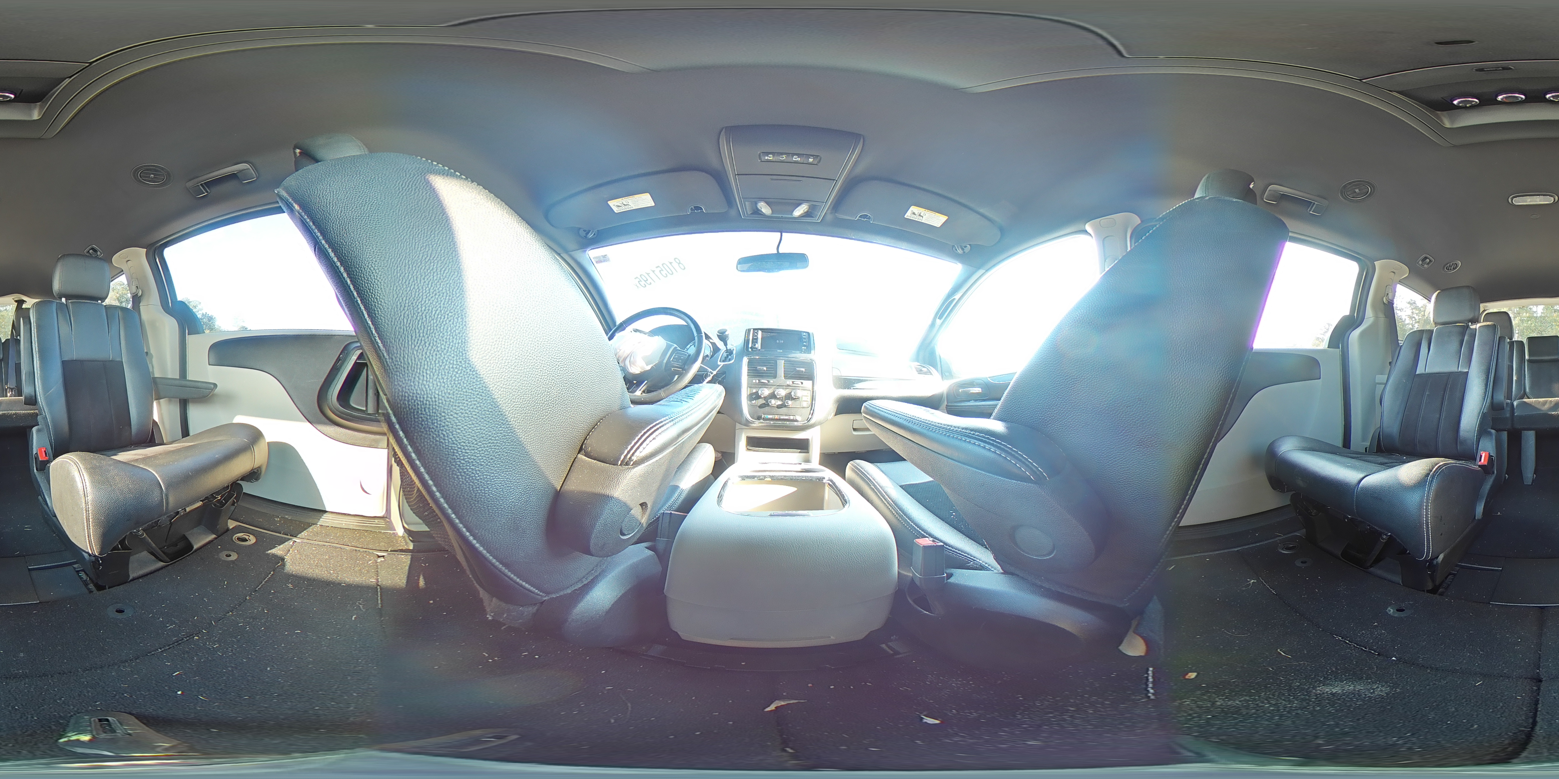 2017 Dodge Grand Caravan Sxt VIN: 2C4RDGCG4HR696165 Lot: 81051195