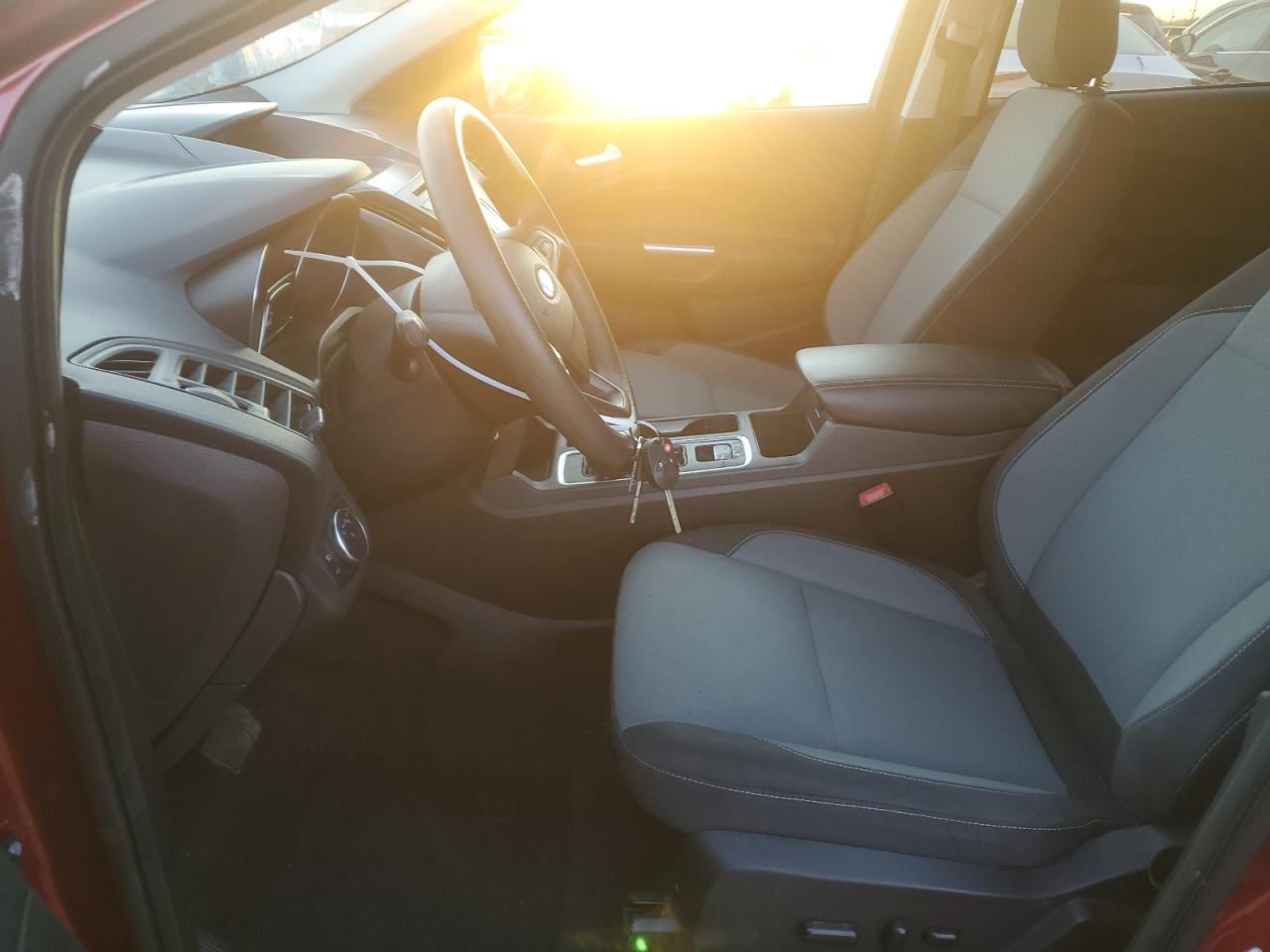 2018 Ford Escape Se VIN: 1FMCU9GD5JUB82279 Lot: 80481195