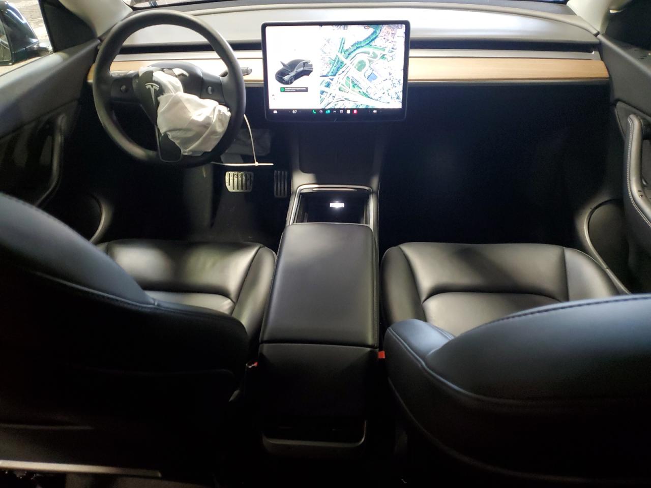 2022 Tesla Model Y VIN: 7SAYGDEF3NF310111 Lot: 84386665