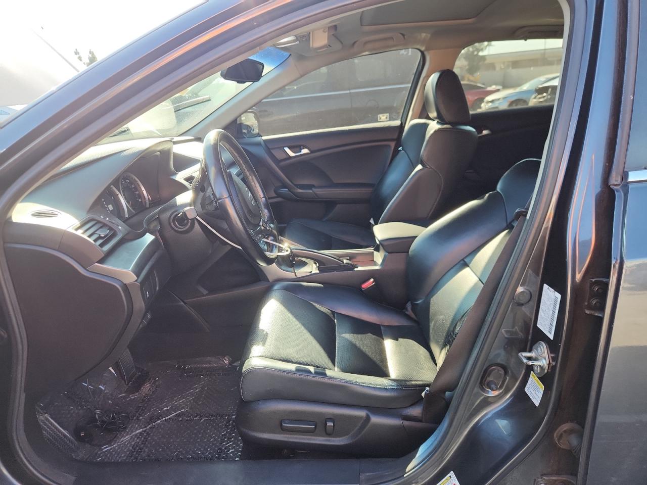 2011 Acura Tsx VIN: JH4CW2H68BC002126 Lot: 81123355