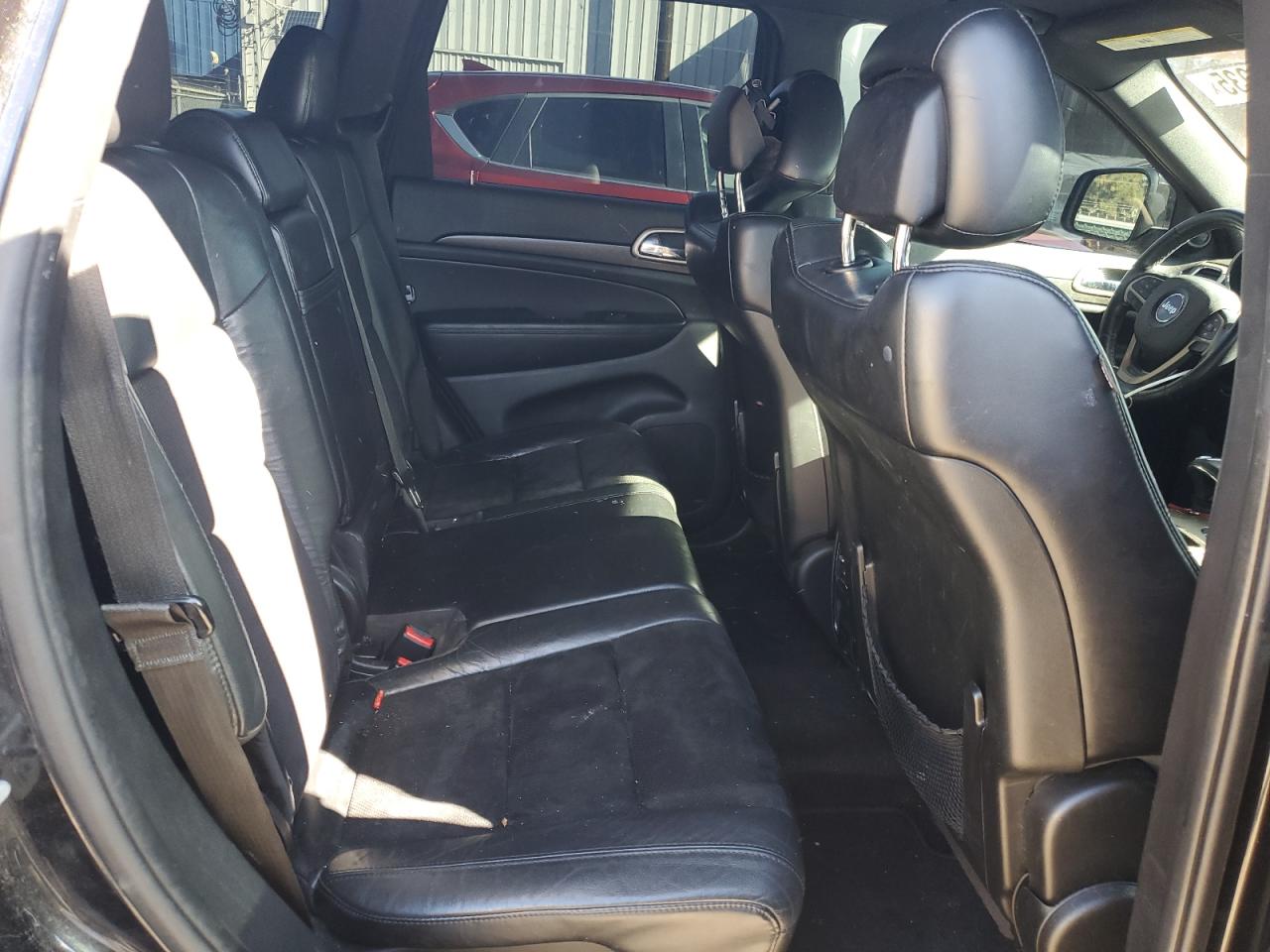 2015 Jeep Grand Cherokee Laredo VIN: 1C4RJEAG1FC807910 Lot: 81801935