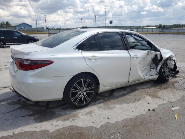  TOYOTA CAMRY 2016 Белы