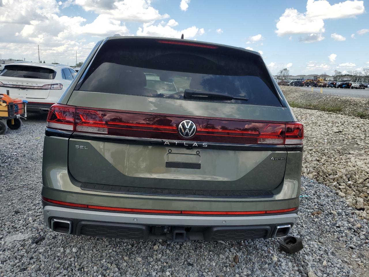 2024 Volkswagen Atlas VIN: 1V2GR2CA3RC596185 Lot: 80652315