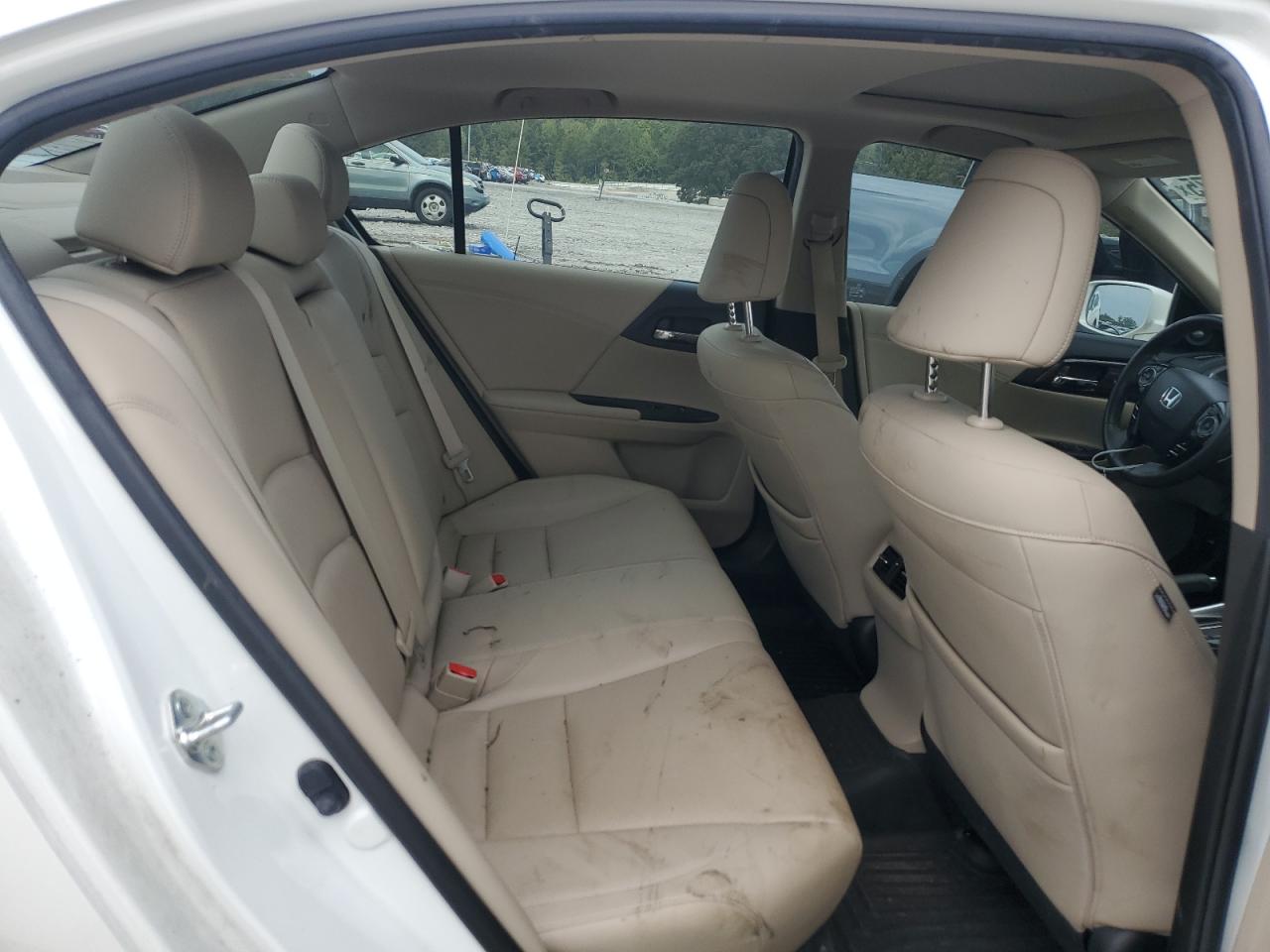 2017 Honda Accord Touring Hybrid VIN: JHMCR6F70HC030988 Lot: 81017875