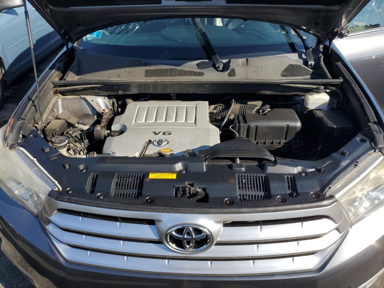 2012 Toyota Highlander Base VIN: 5TDBK3EH8CS114655 Lot: 81196395