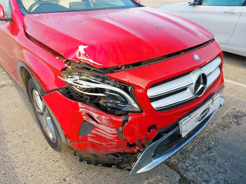 2016 MERCEDES-BENZ GLA 200 SPORT PREMIUM + A 