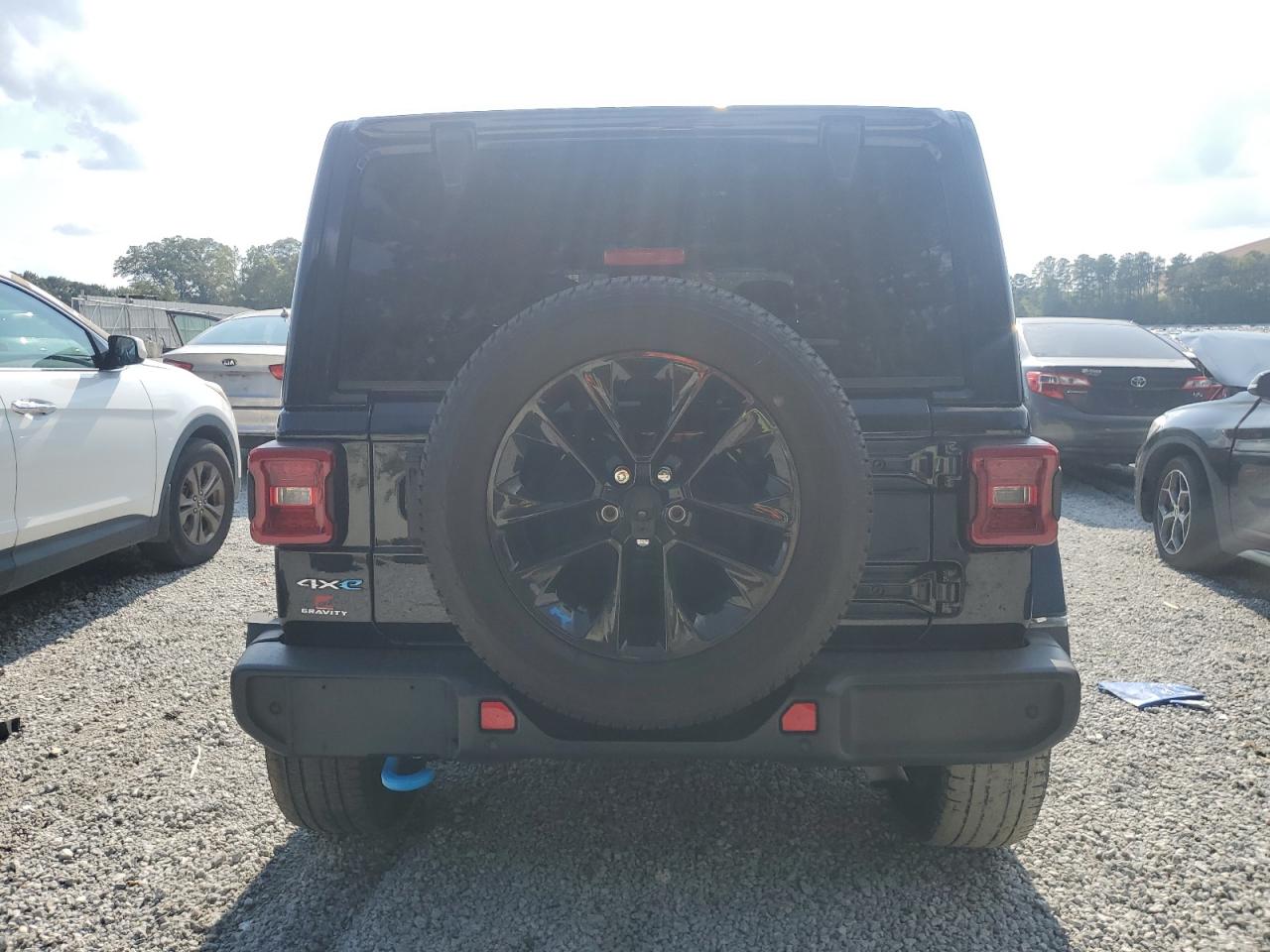2022 Jeep Wrangler Unlimited Sahara 4Xe VIN: 1C4JJXP69NW256727 Lot: 81369995