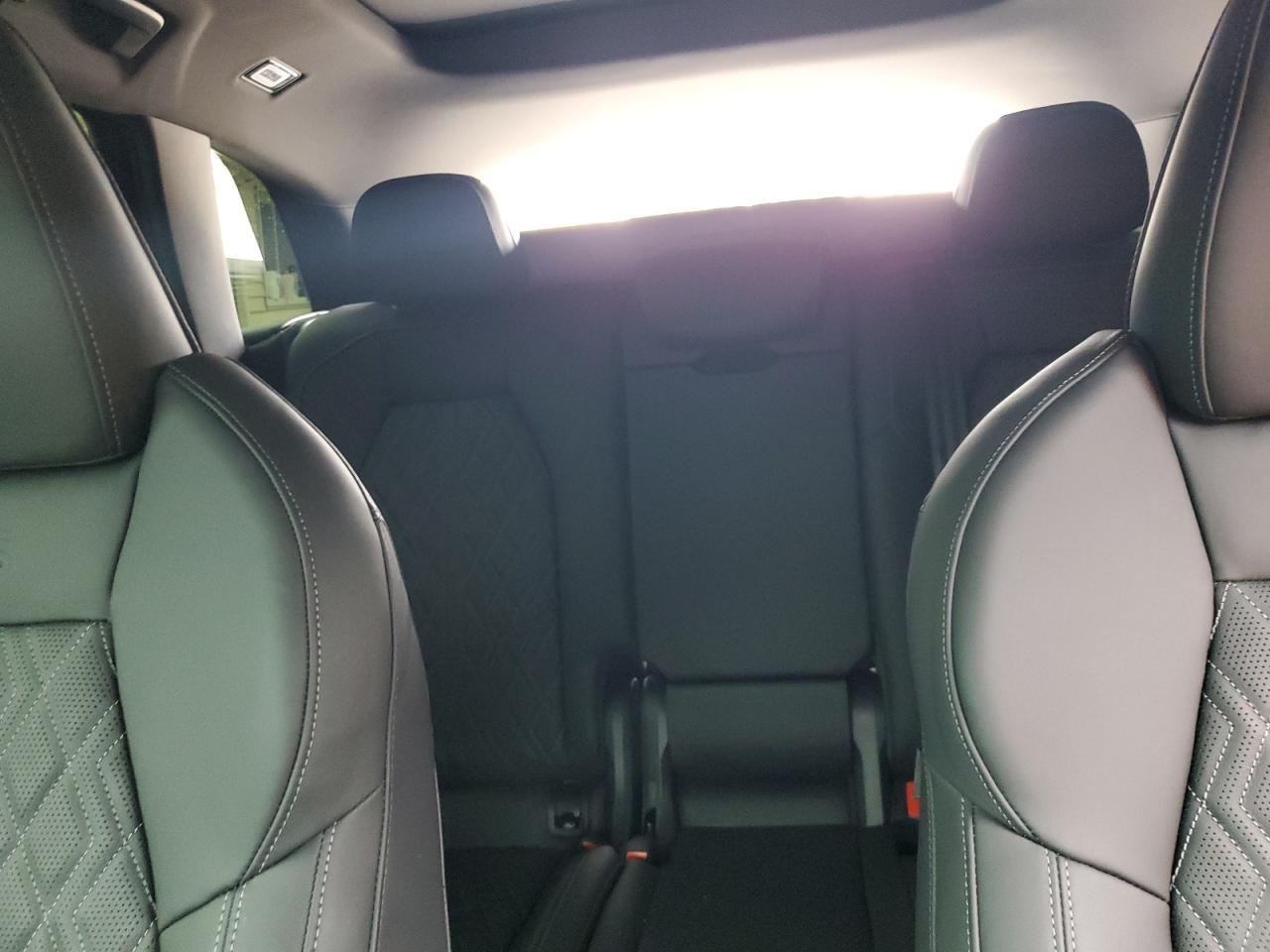 2025 Audi Sq5 Premium Plus VIN: WA125AGUXS2043769 Lot: 83936905