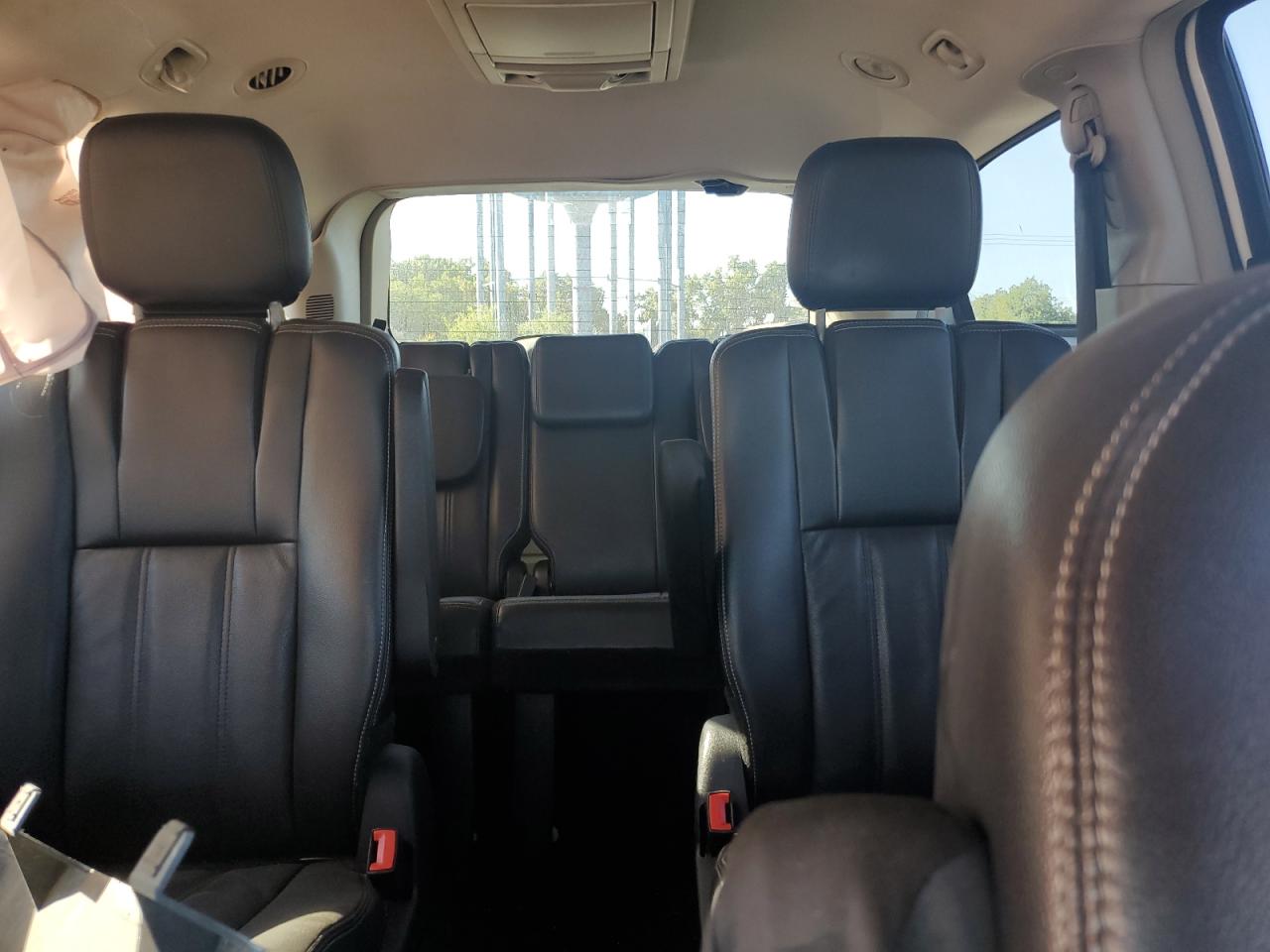 2013 Chrysler Town & Country Touring VIN: 2C4RC1BG8DR517900 Lot: 81232135