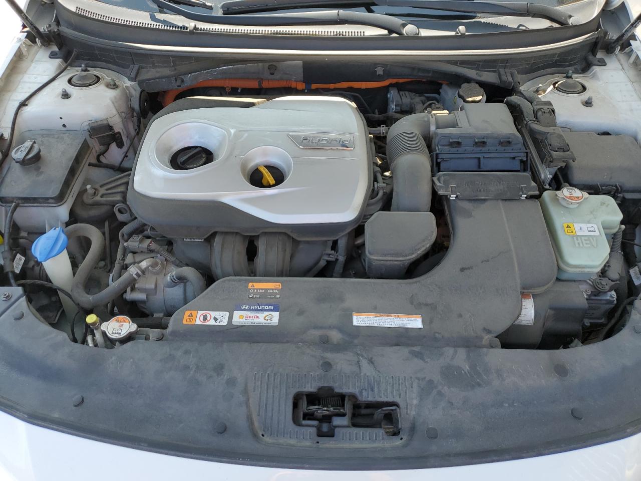2016 Hyundai Sonata Hybrid VIN: KMHE34L10GA026705 Lot: 71414495