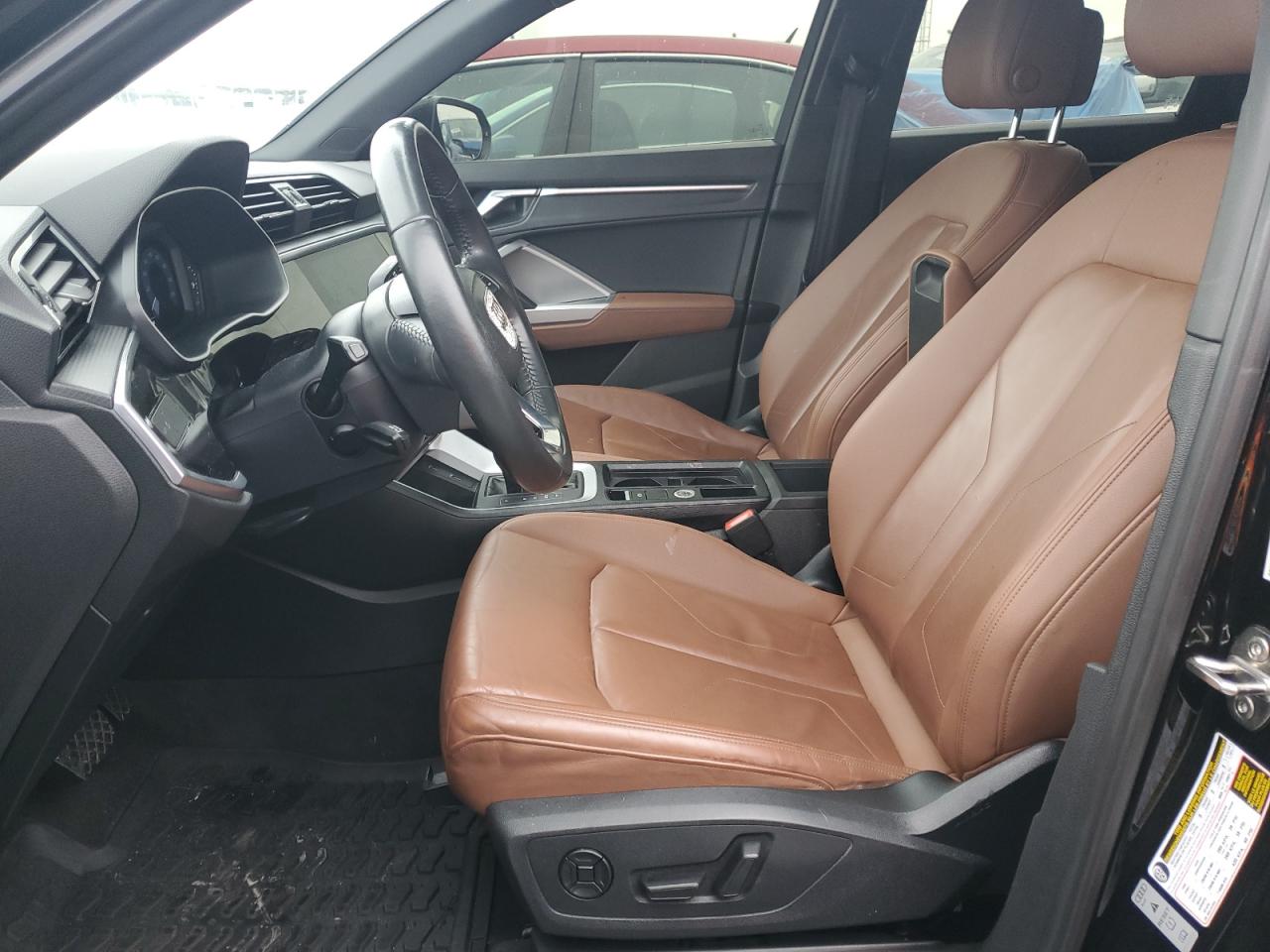 2020 Audi Q3 Premium S Line VIN: WA1DECF32L1026811 Lot: 69787155