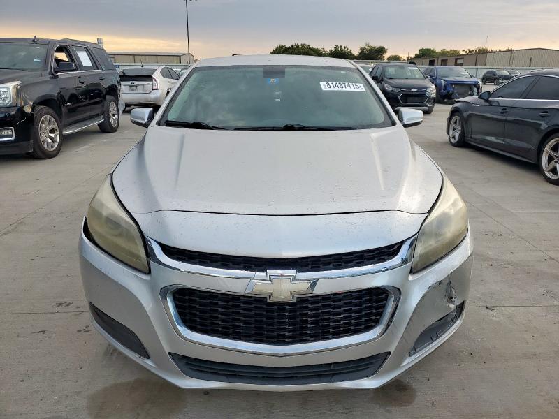 Седаны CHEVROLET MALIBU 2016 Серебристый