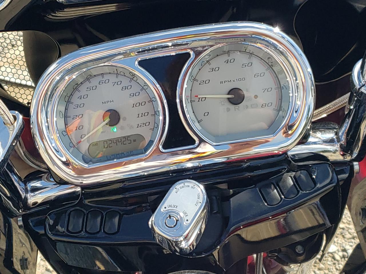 2015 Harley-Davidson Fltrx Road Glide VIN: 1HD1KHM16FB699937 Lot: 80450435