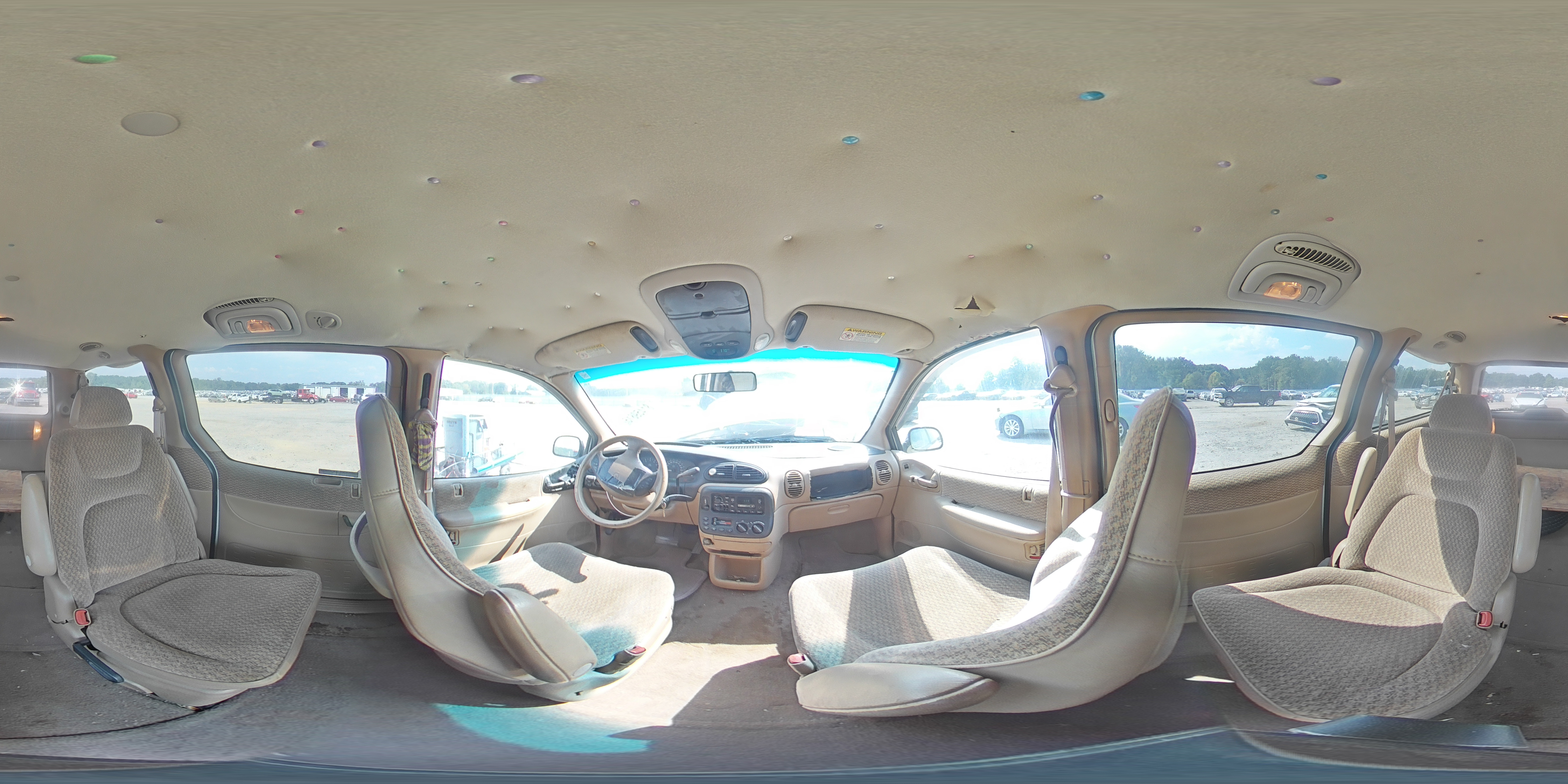 2000 Dodge Grand Caravan Se VIN: 2B4GP44G0YR584617 Lot: 81459815