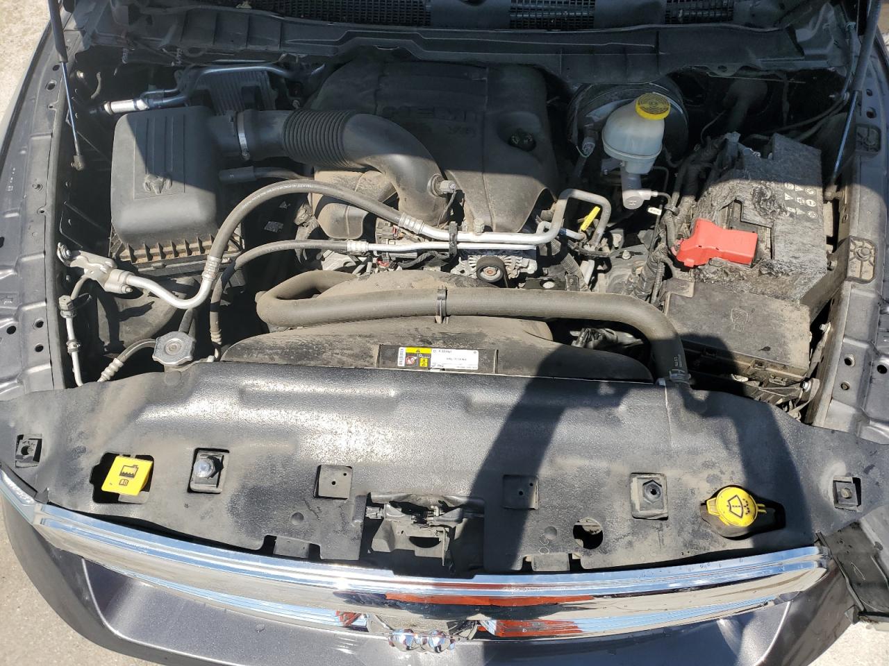 2018 Ram 1500 Slt VIN: 3C6RR7LT3JG198556 Lot: 83773355